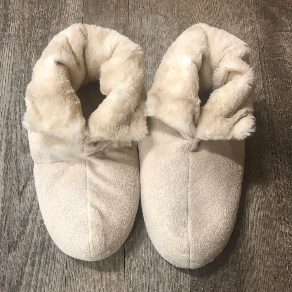 LG Comfy Faux Fur Lined Adult Slippers